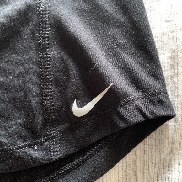 Nike Workout Top with Mesh Panels - Picture 2 of 6